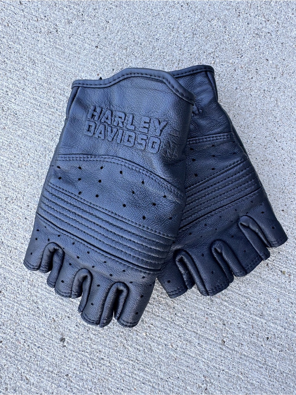 Harley-Davidson Black Fingerless Leather Riding Gloves